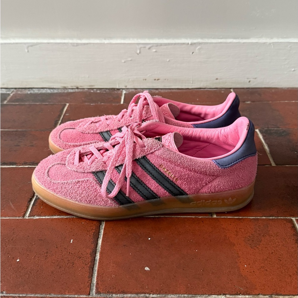 Adidas Pink Suede Gazelle with Stripes and Gum Sole *SIZE 6.5*